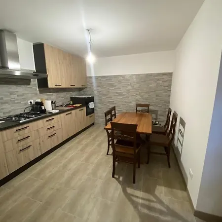 Appartamento Con Affresco Genazzano