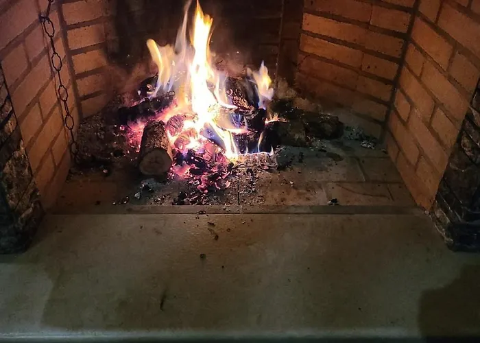 Casale Rosso 1 公寓 *